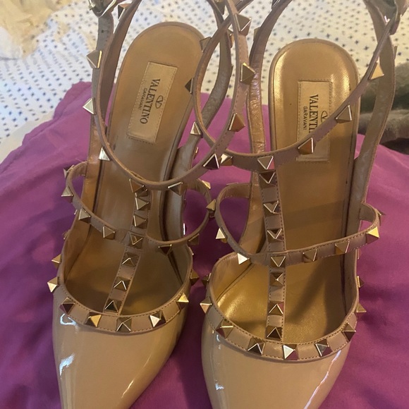 Valentino Garavani - Picture 2 of 2